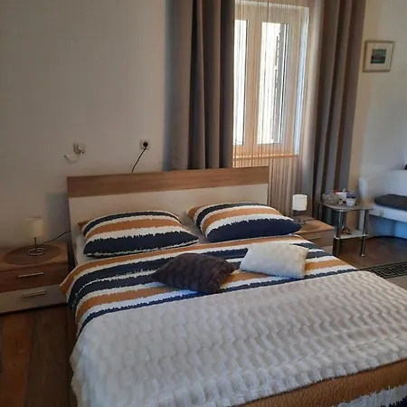 Studio Katalpa Apartment Zadar